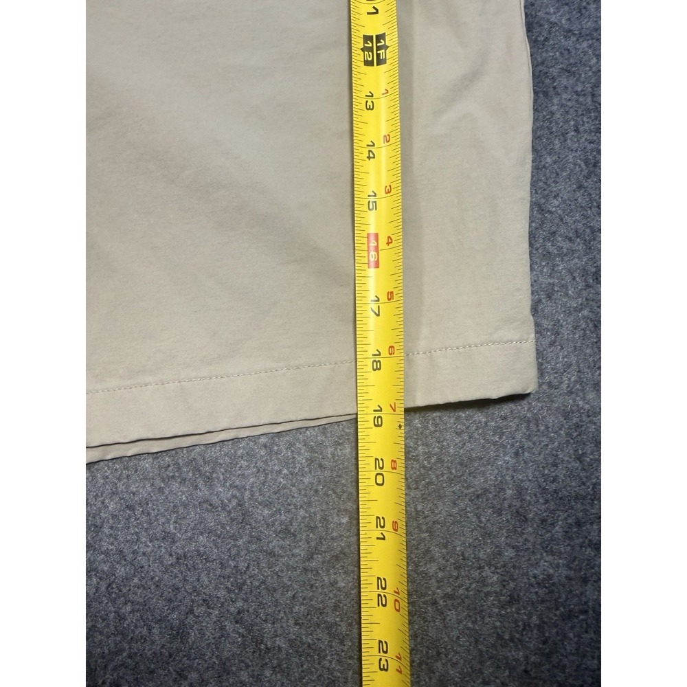 Vineyard Vines Men's On-The-Go Performance Chino Shorts in Beige Size 38 - Picture 6 of 8